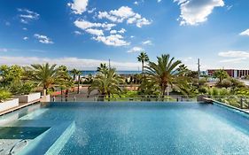 Occidental Atenea Mar